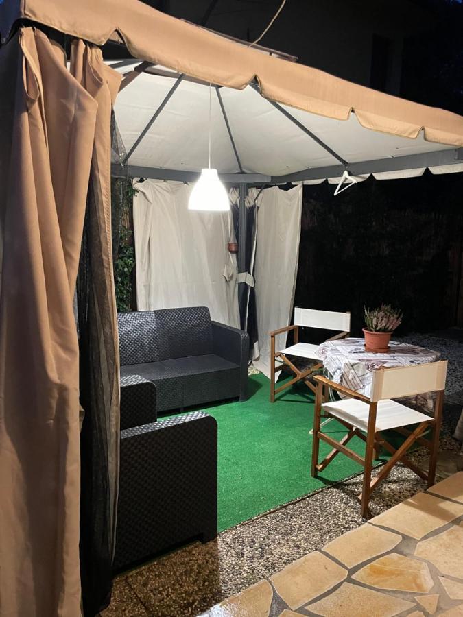 Claudia Nel Cuore Di Forte Dei Marmi Zewnętrze zdjęcie
